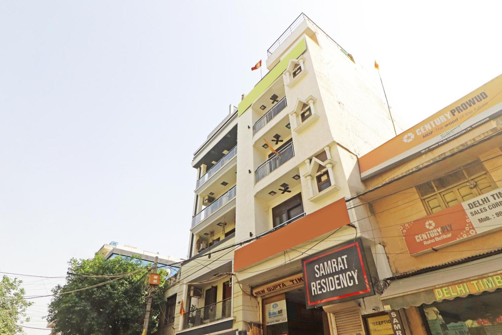 ניו דלהי Hotel Samrat Residency 10 Mints Walking Distance Nizamuddin Railway Station מראה חיצוני תמונה