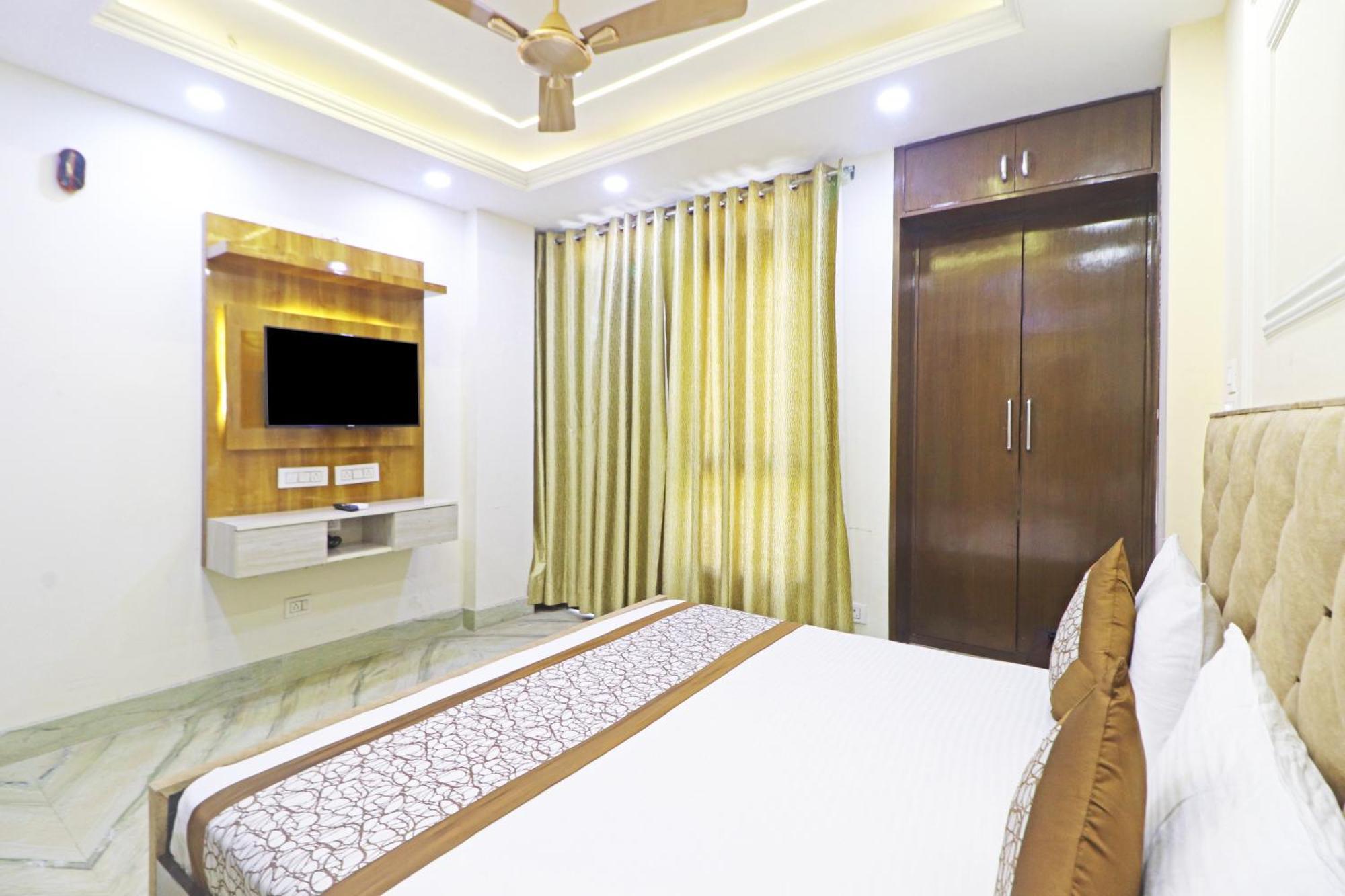 ניו דלהי Hotel Samrat Residency 10 Mints Walking Distance Nizamuddin Railway Station מראה חיצוני תמונה