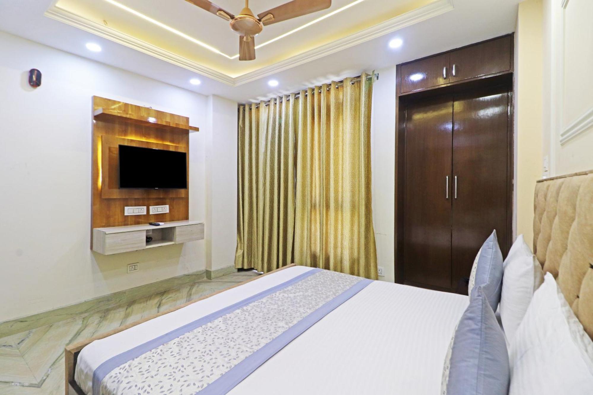 ניו דלהי Hotel Samrat Residency 10 Mints Walking Distance Nizamuddin Railway Station מראה חיצוני תמונה